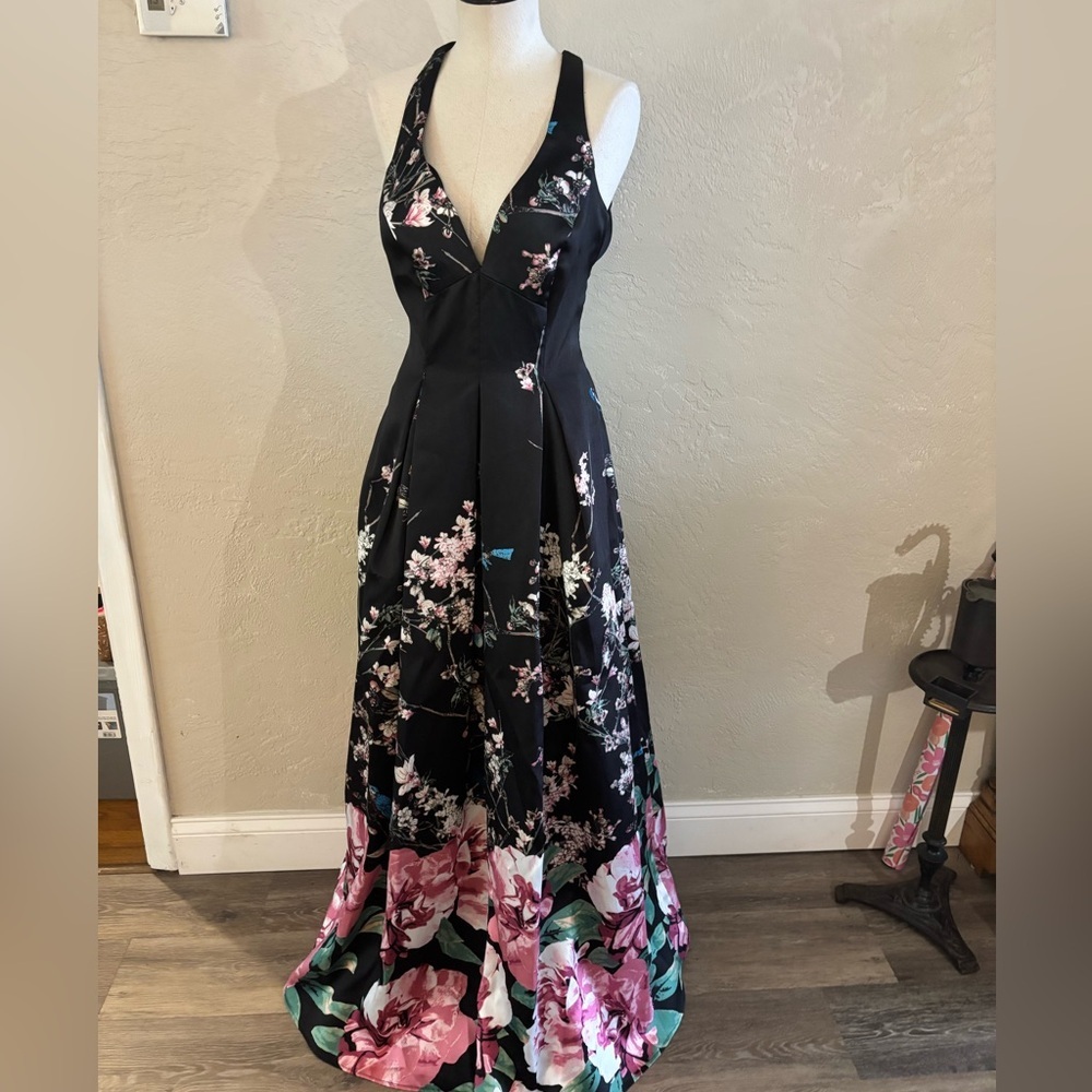 Marina Black Floral Halter Maxi Dress/ Gown Wedding Formal Sz 4-6